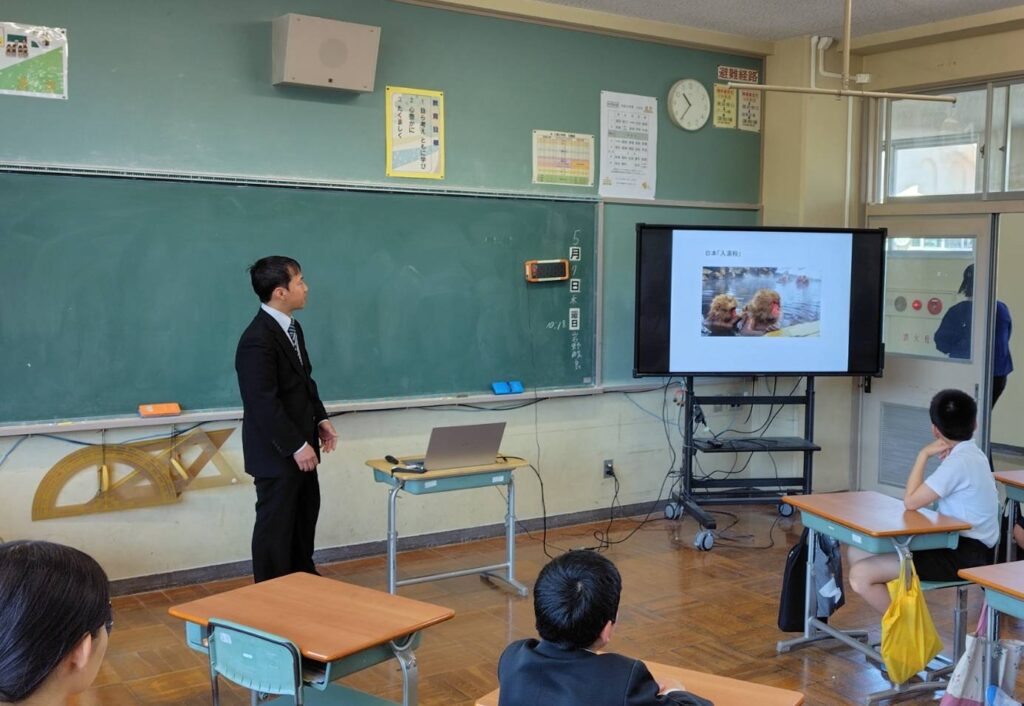 大海小学校で租税教室が開催されました。